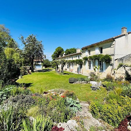 Bed and Breakfast La Vigne D'Or Teuillac Exterior foto